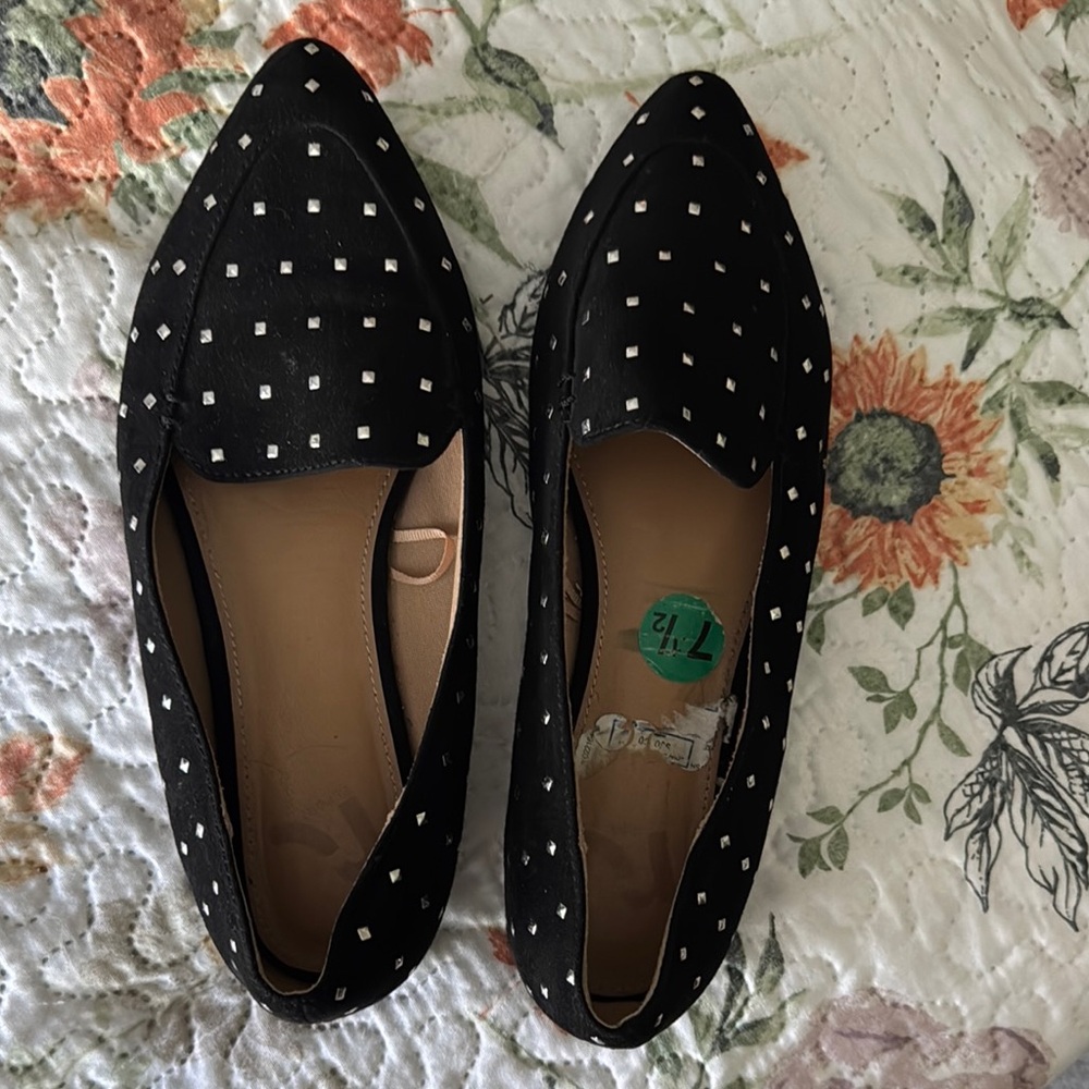 Stylish Black and White Women's Loafers